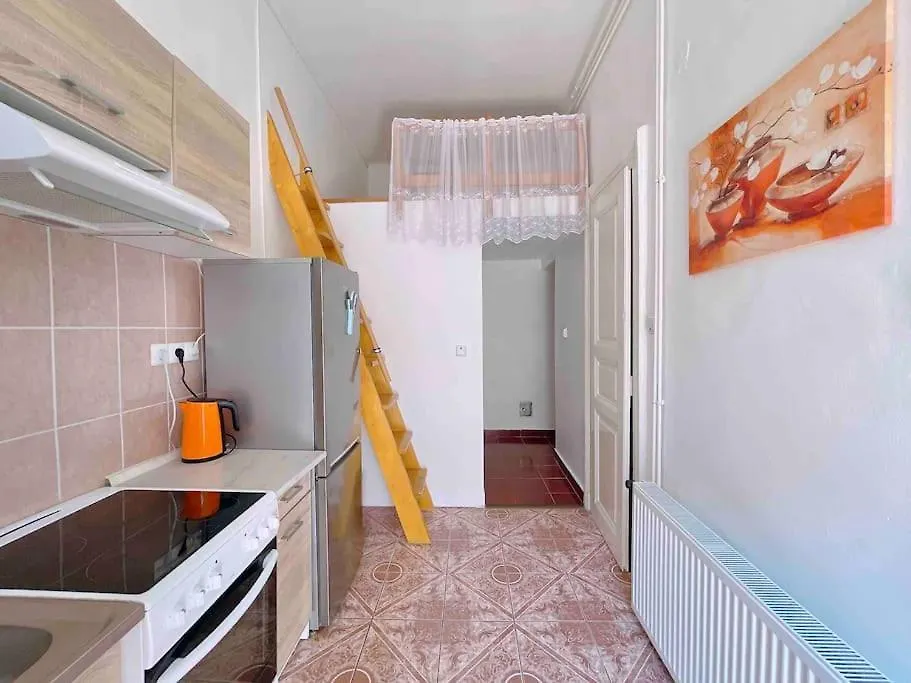 Small Loft Apartment Budapest